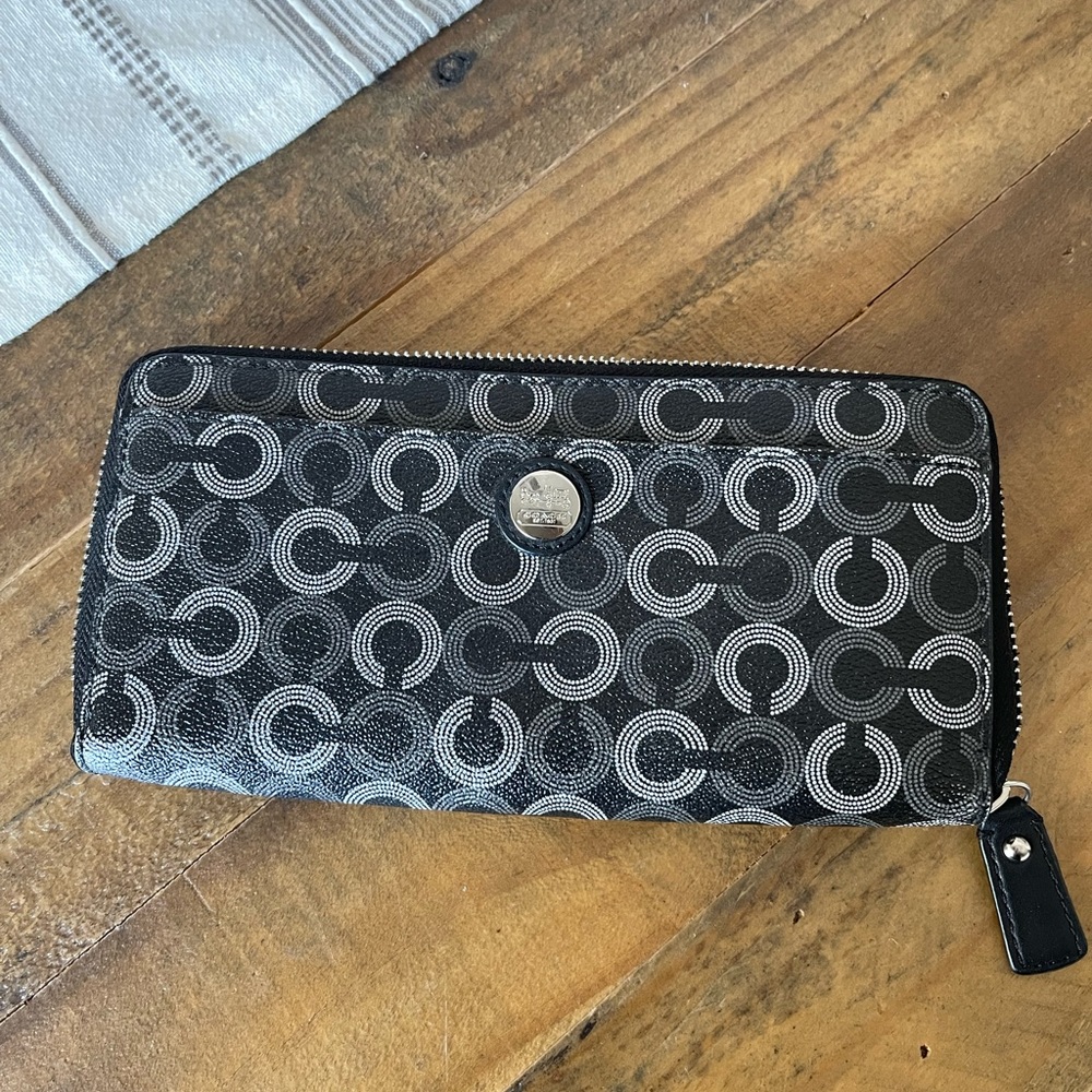 Coach zipper wallet